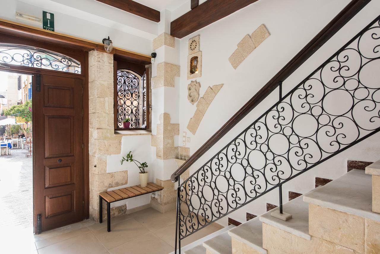 Harismari Cozy Hotel Chania  Bagian luar foto